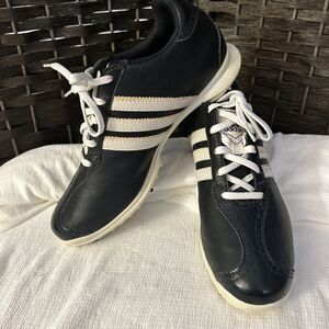 Adidas TRAXION Golf Shoes Women's Size 8 White & Black Waterproof Soft Spikes